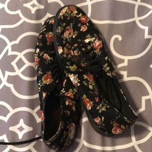 Floral Vans